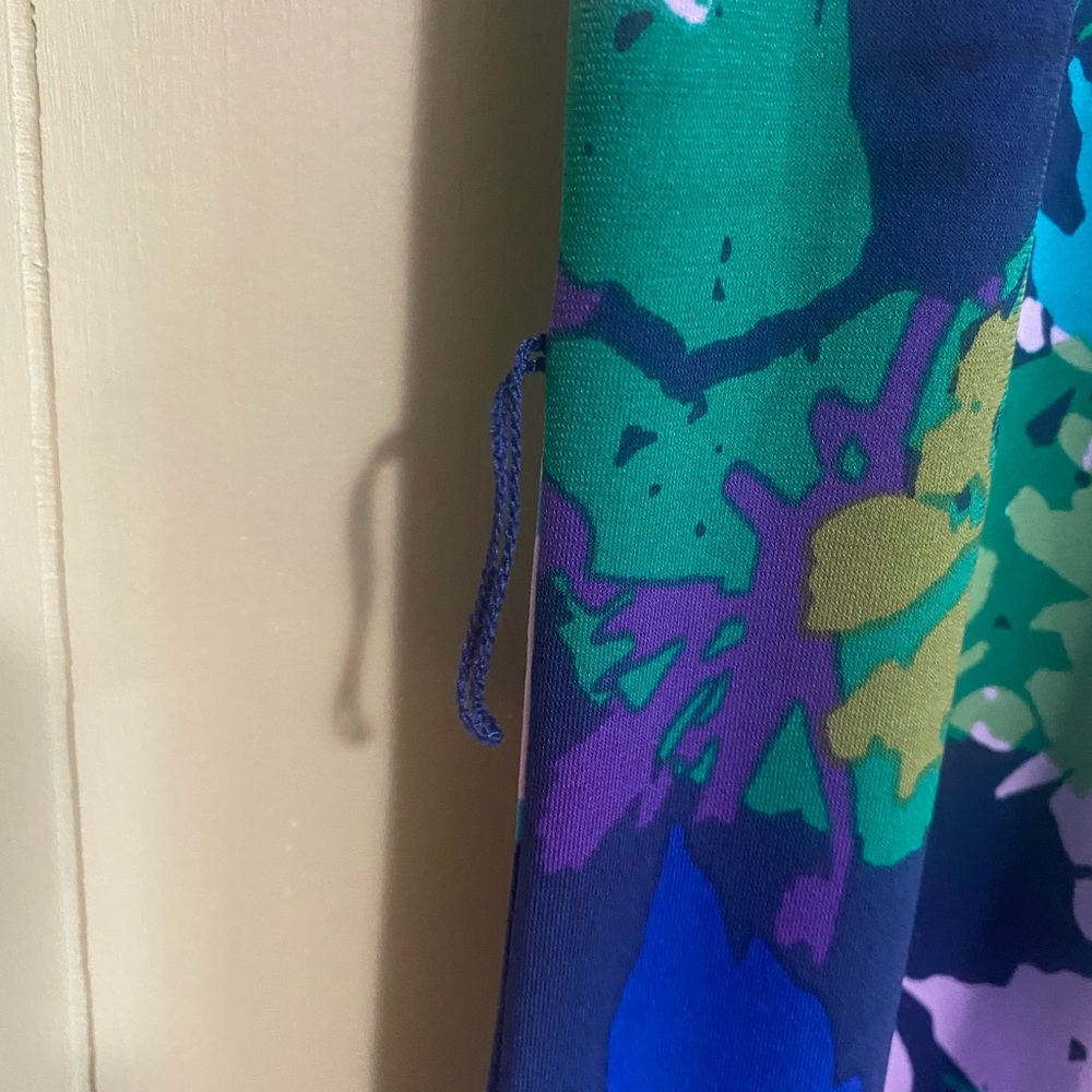 Norm Thompson Blue & Green Patterned Long Sleeved Maxi Dress. Size XL - Picture 8 of 9